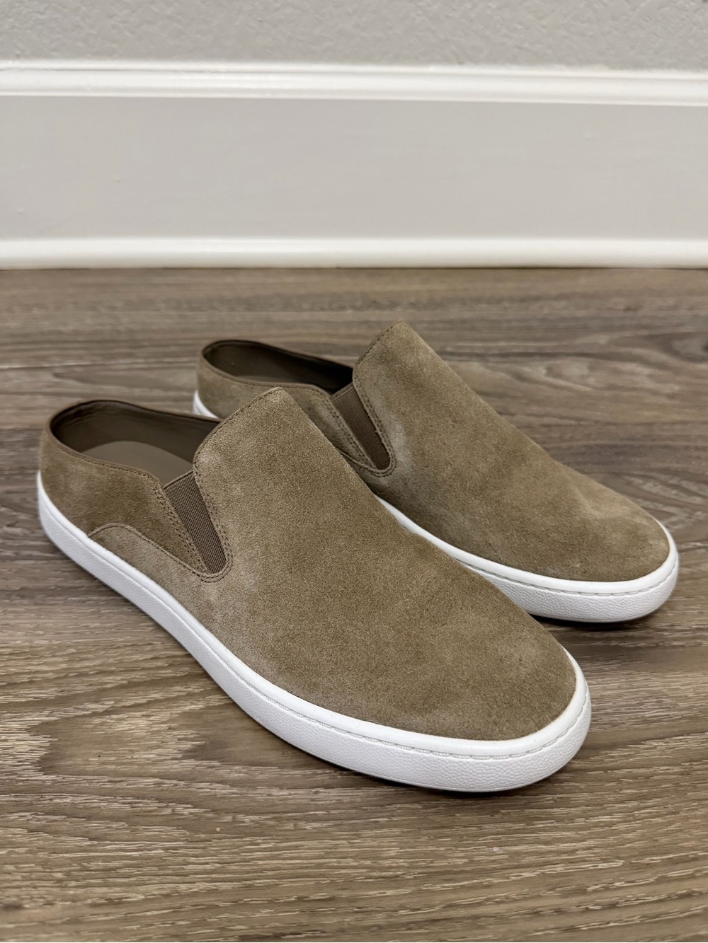 Vince Verrell Slide Sneaker Mule Suede Quiet Luxury Minimalist Neutral Women 5.5